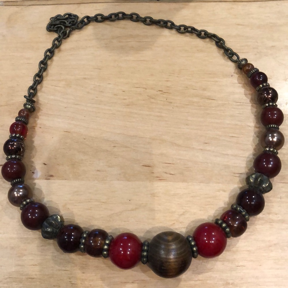 Chunky beaded necklace - Picture 1 of 3